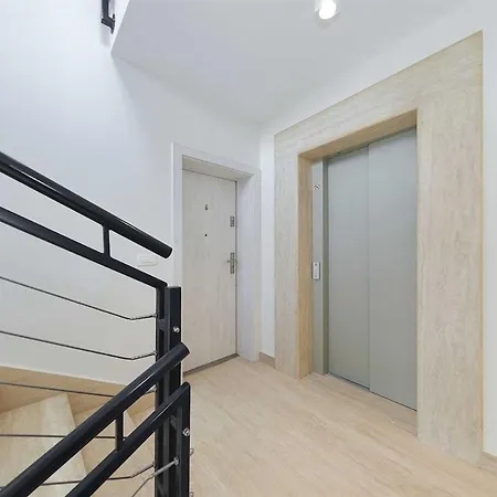 I Penthouse 1 Mit Whirlpool&dachterrasse Zadar