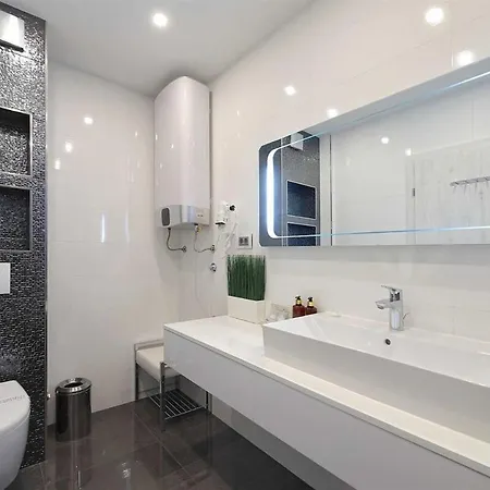 I Penthouse 1 Mit Whirlpool & Dachterrasse Apartamento
